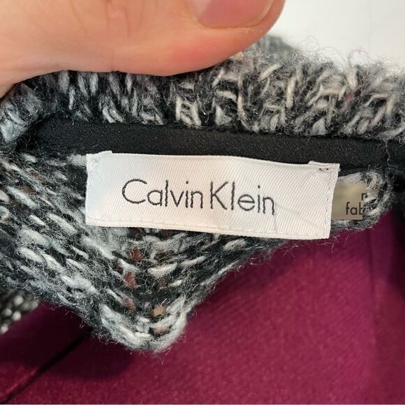 Calvin Klein GRAY MELANGE LEATHER Shoulder SWEATER  SIZE L - Picture 7 of 11